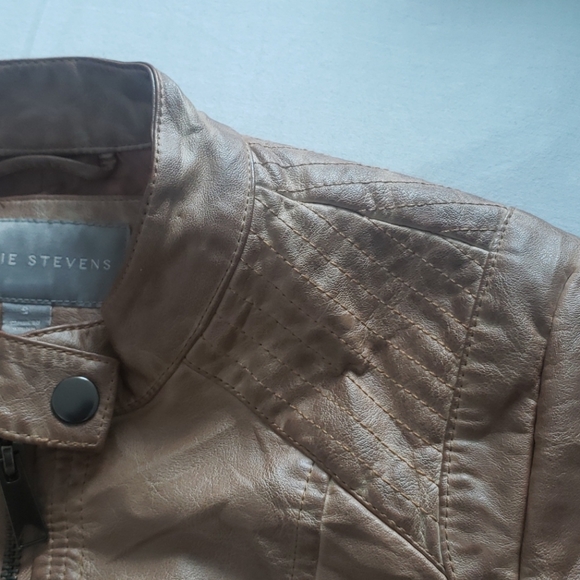 Valerie Stevens Faux Leather Jacket - Picture 5 of 9